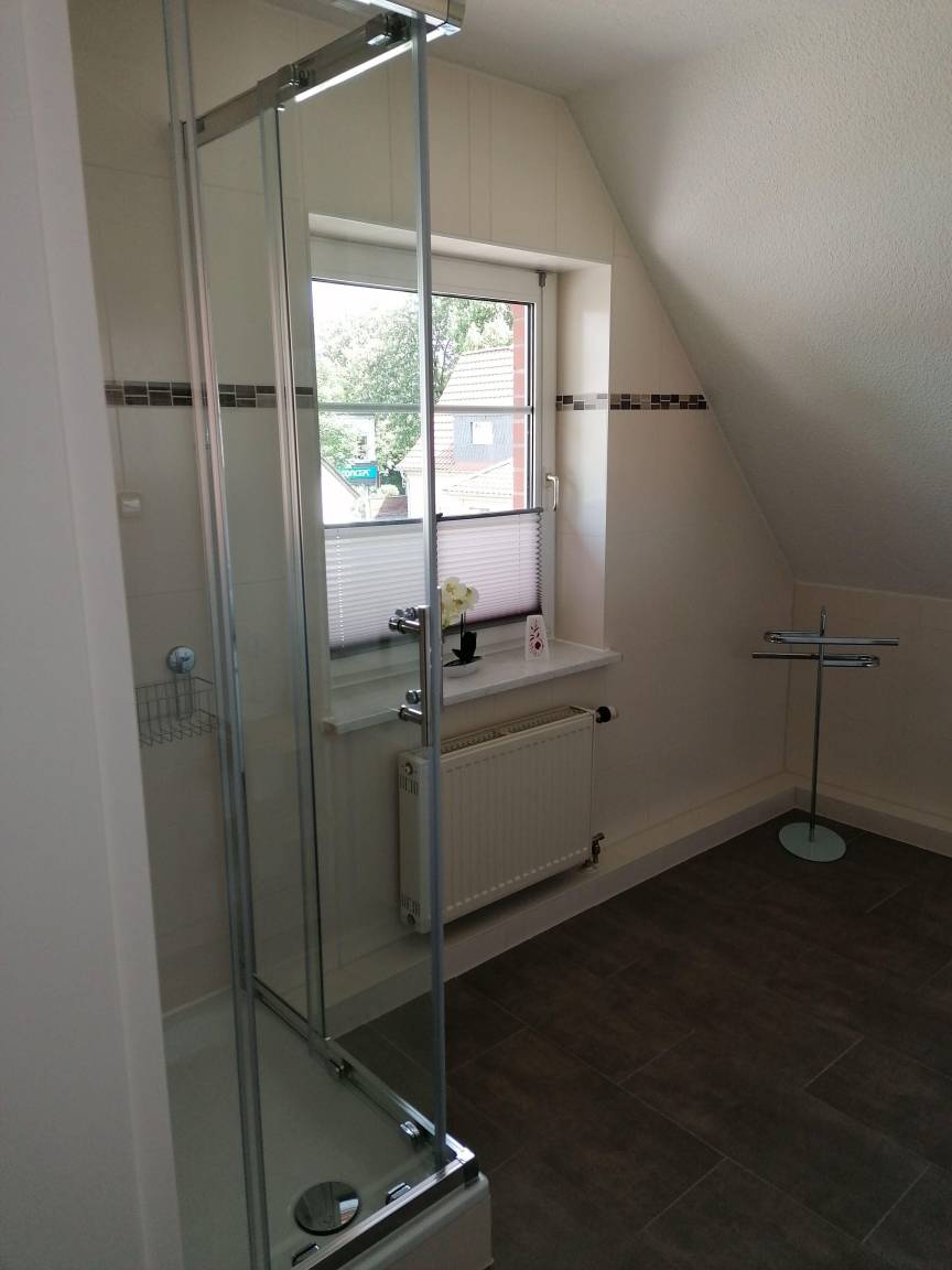 60 m² Ferienwohnung ∙ 1 Schlafzimmer ∙ 4 Gäste – Bild 4