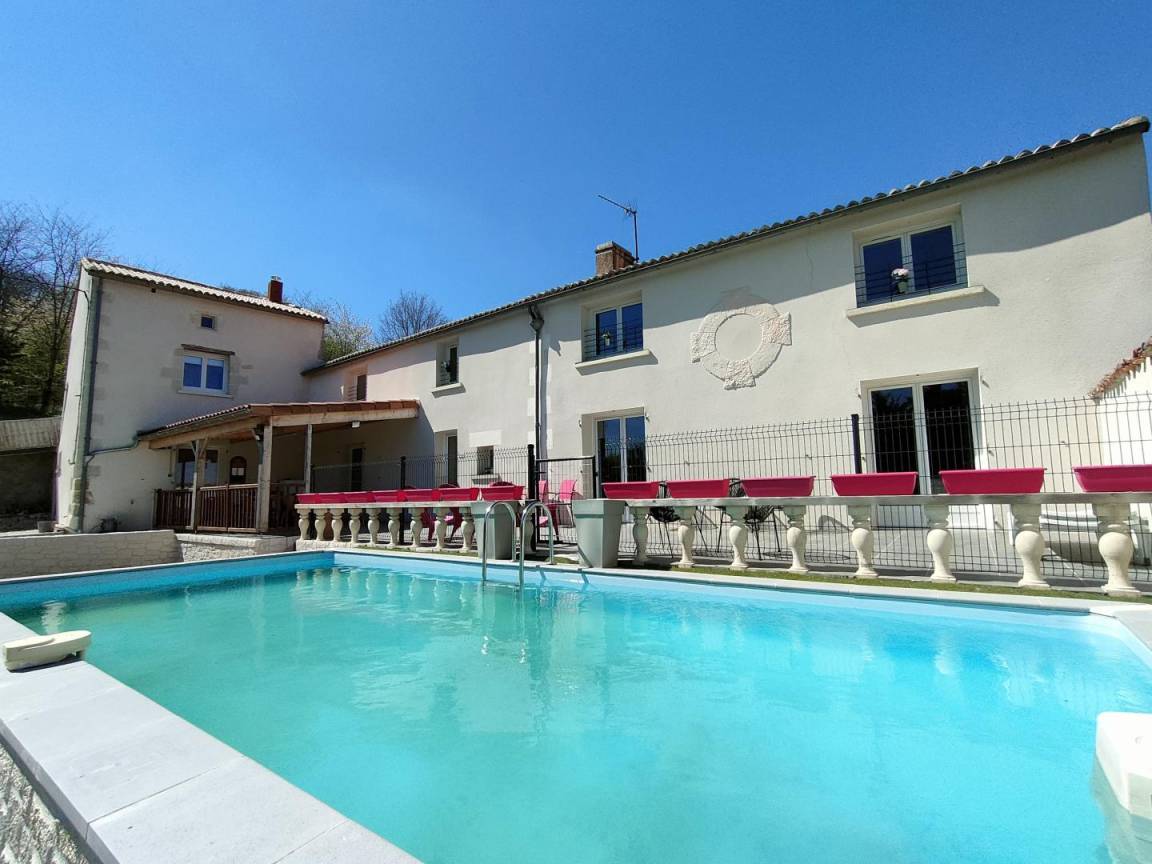 230 m&sup2; G&icirc;te 5 Schlafzimmer 15 G&auml;ste