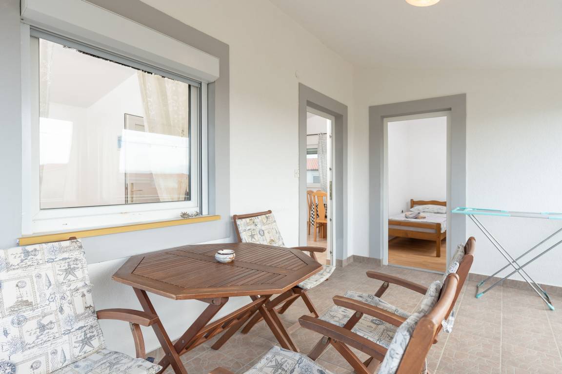 65 M² Ferienwohnung ∙ 2 Schlafzimmer ∙ 4 Gäste - Vir