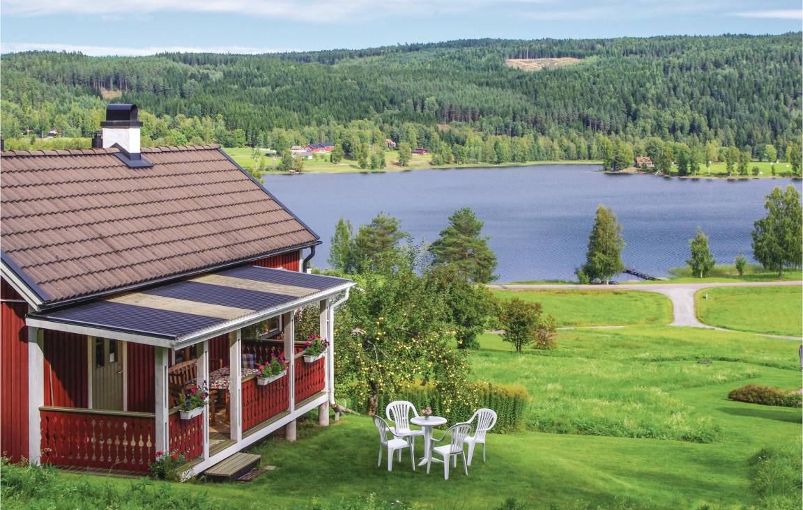 32 M² Ferienhaus ∙ 1 Schlafzimmer ∙ 3 Gäste - Arvika
