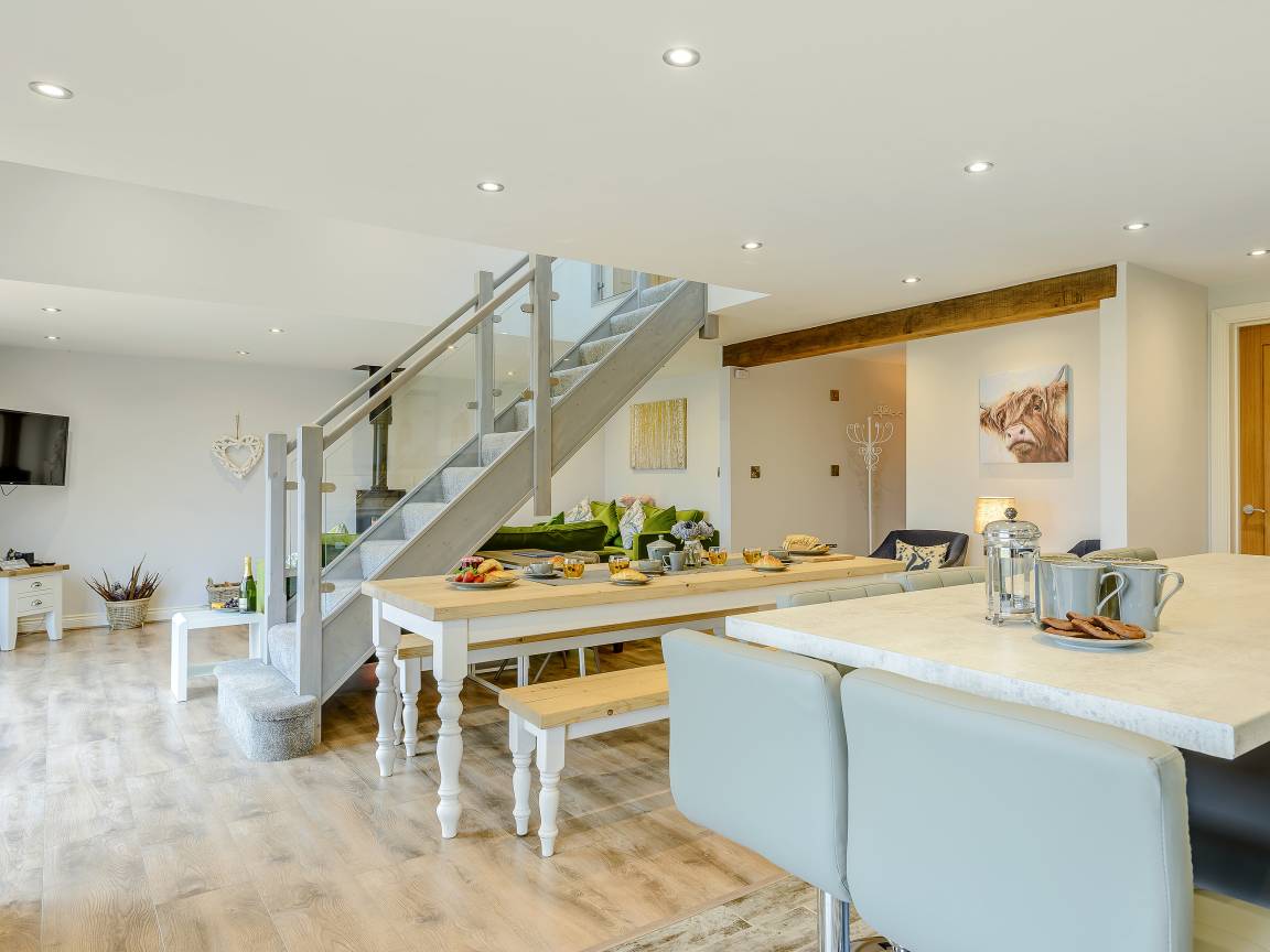 Cottage ∙ 4 Bedrooms ∙ 11 Guests - Leicestershire