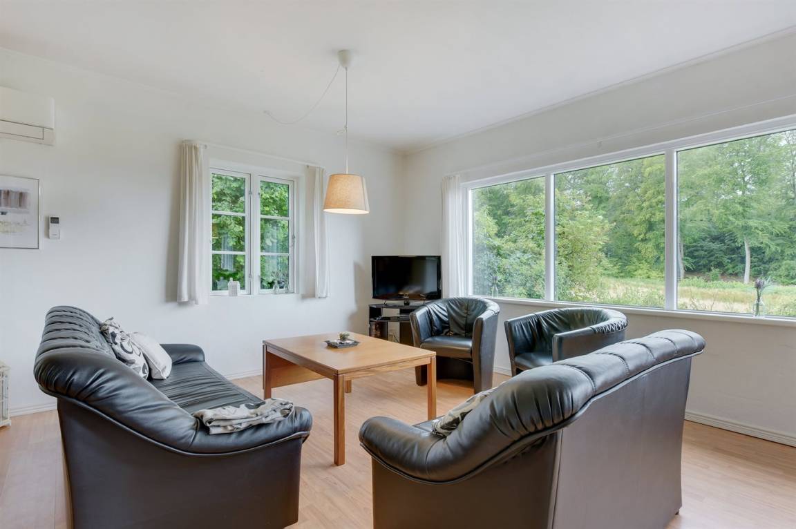 93 m² Ferienhaus ∙ 2 Schlafzimmer ∙ 6 Gäste – Bild 4