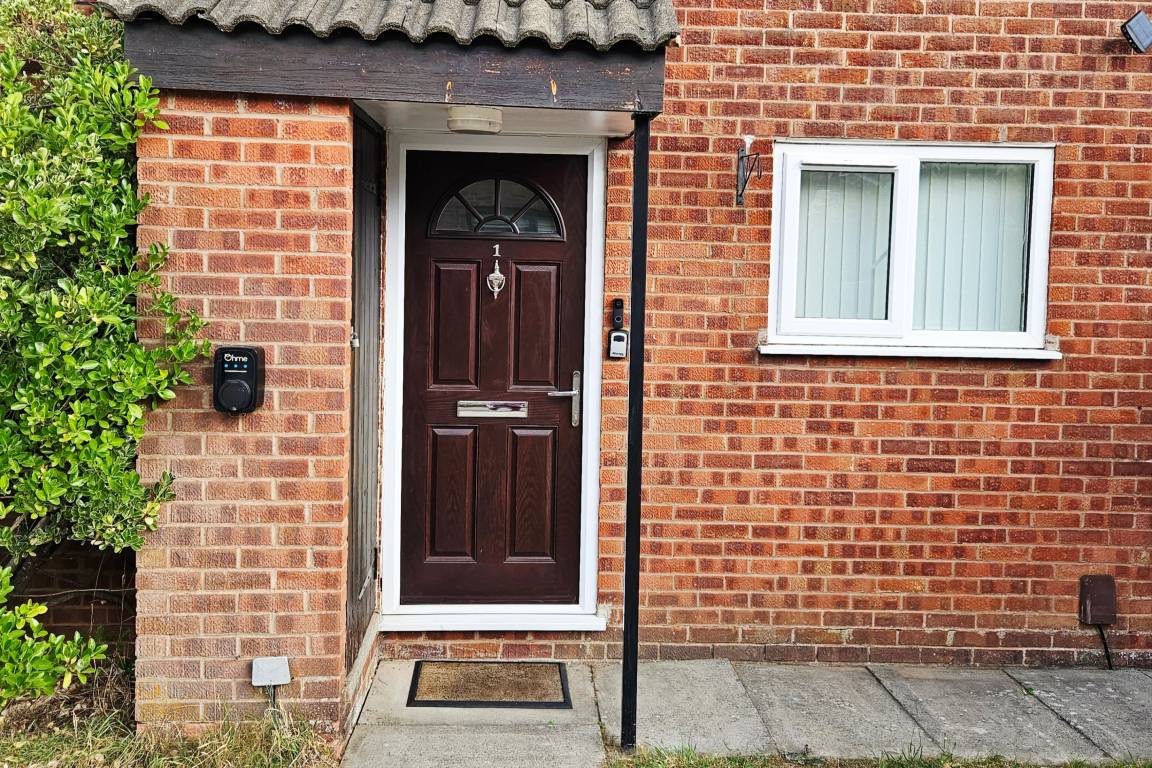 40 M² House ∙ 1 Bedroom ∙ 2 Guests - Nuneaton