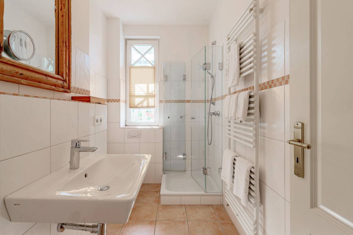 66 m² Ferienwohnung ∙ 1 Schlafzimmer ∙ 2 Gäste – Bild 10
