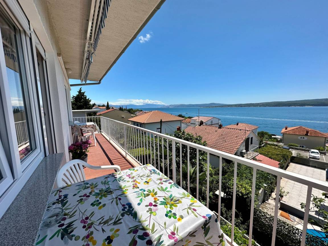 120 M² Ferienwohnung ∙ 3 Schlafzimmer ∙ 8 Gäste - Crikvenica