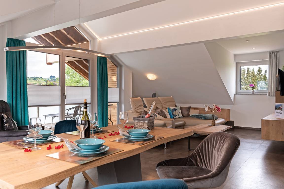 95 m&sup2; Ferienwohnung 2 Schlafzimmer 4 G&auml;ste