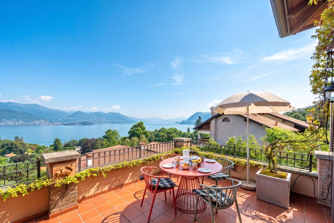 125 M² House ∙ 2 Bedrooms ∙ 4 Guests - Lake Maggiore