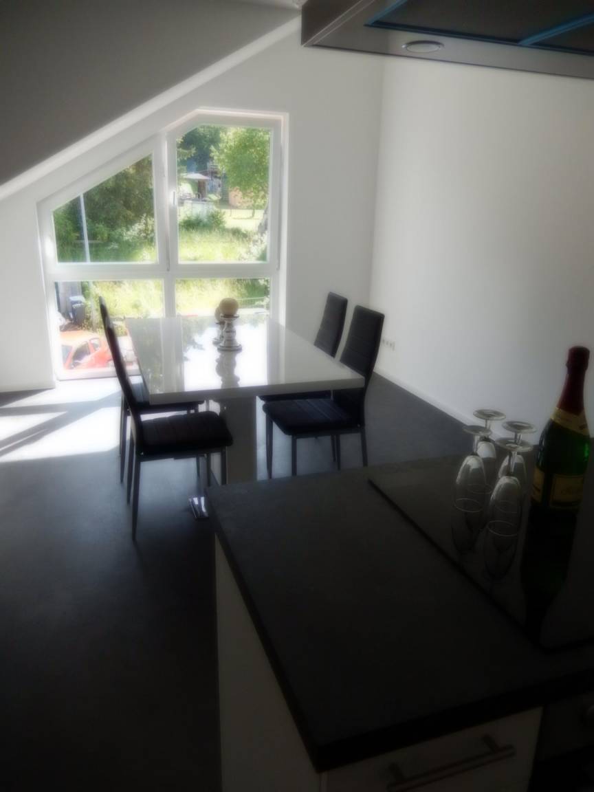 101 M² Appartement ∙ 3 Slaapkamers ∙ 5 Gasten - Saarburg