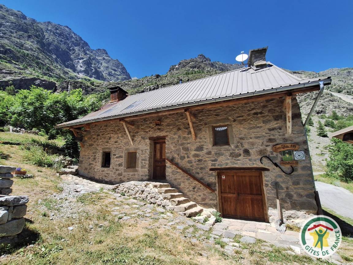 100 m&sup2; G&icirc;te 3 Schlafzimmer 6 G&auml;ste