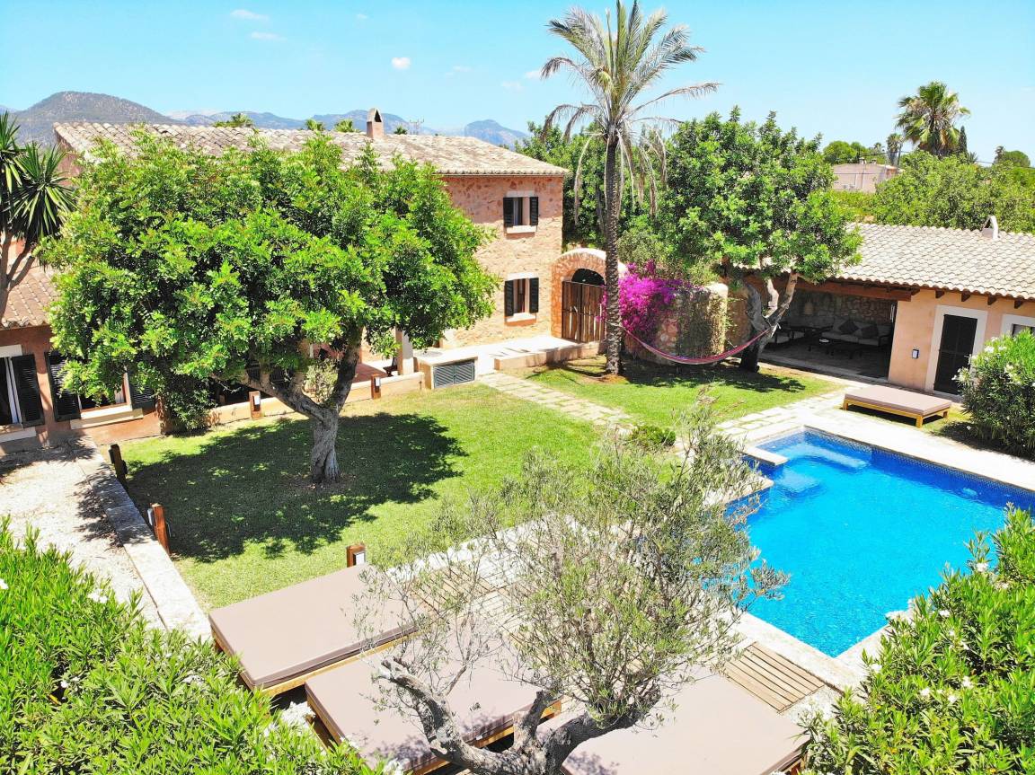 160 M² Villa ∙ 4 Bedrooms ∙ 8 Guests - Palma