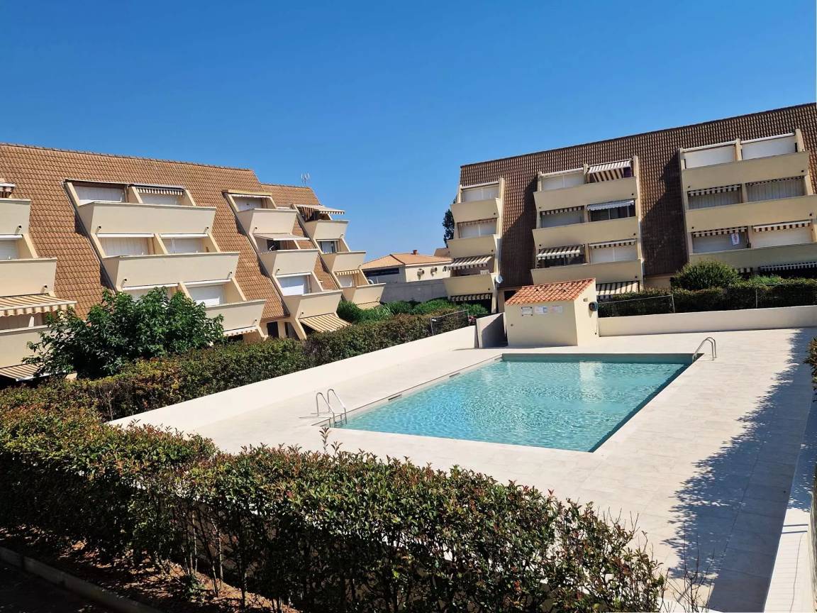 26 M² Apartment ∙ 1 Bedroom ∙ 6 Guests - Marseillan