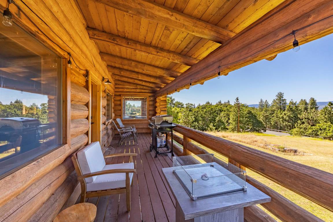 251 M² House ∙ 3 Bedrooms ∙ 10 Guests - The Dalles, OR