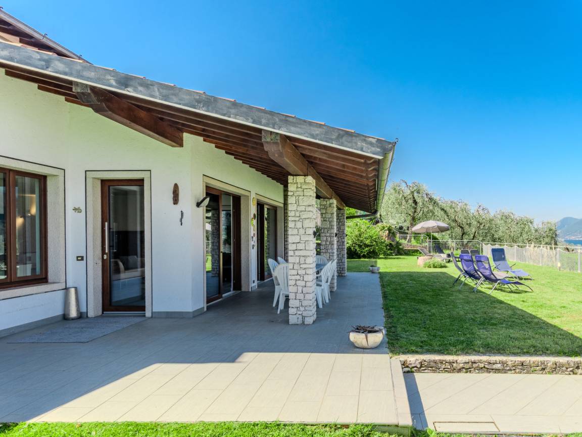 200 M² House ∙ 2 Bedrooms ∙ 8 Guests - Malcesine