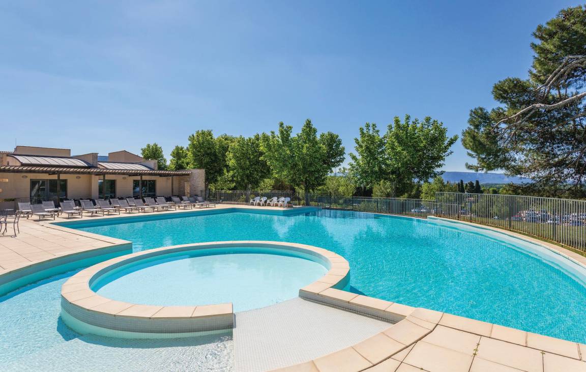46 M² Appartement ∙ 2 Chambres ∙ 6 Personnes - L'Isle-sur-la-Sorgue