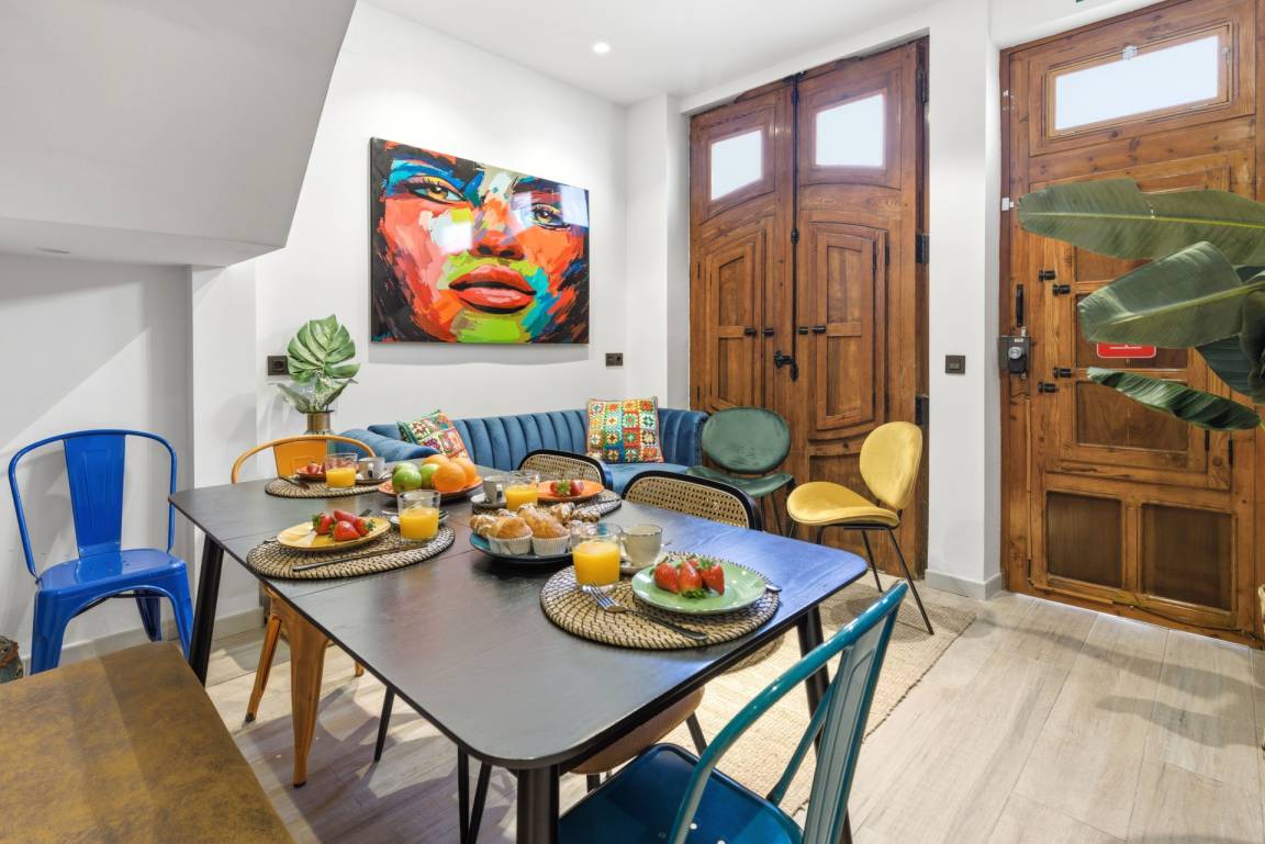 130 M² Appartement ∙ 4 Chambres ∙ 7 Personnes - Valence en Espagne