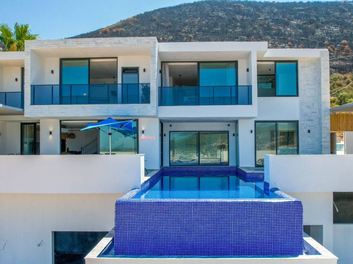115 M² House ∙ 3 Bedrooms ∙ 6 Guests - Kalkan