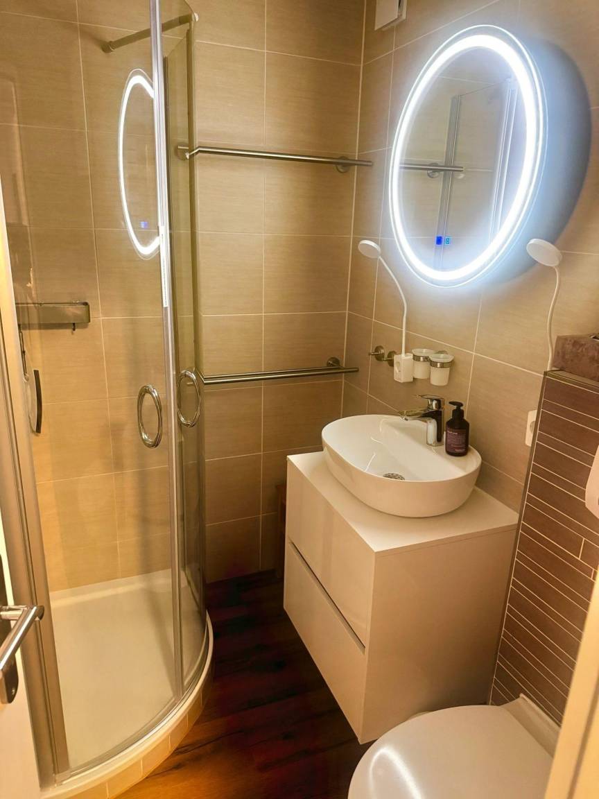 49 m² Ferienwohnung ∙ 2 Schlafzimmer ∙ 4 Gäste – Bild 9