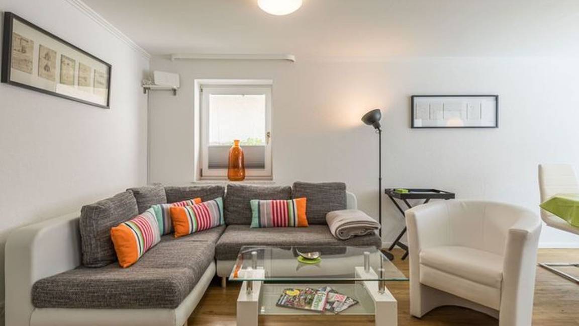 80 M² Ferienhaus ∙ 1 Schlafzimmer ∙ 3 Gäste - Lübeck