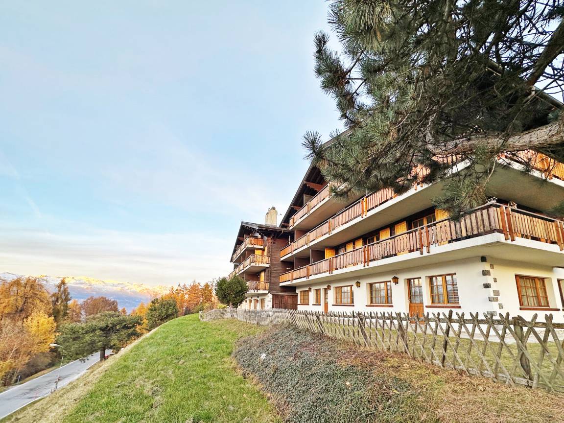 85 M² Apartamento ∙ 3 Habitaciones ∙ 6 Huéspedes - Sion