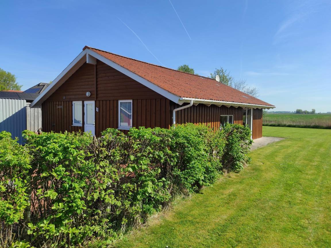 70 m² Ferienhaus ∙ 2 Schlafzimmer ∙ 4 Gäste – Bild 2