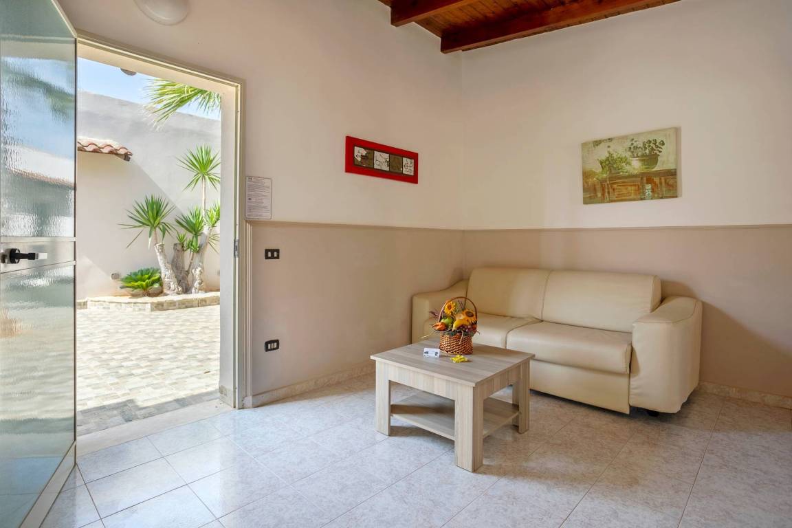 70 M² Apartment ∙ 2 Bedrooms ∙ 6 Guests - Mazara del Vallo
