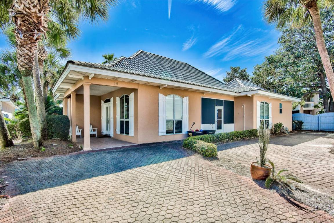 158 M² House ∙ 3 Bedrooms ∙ 11 Guests - Florida Panhandle, FL