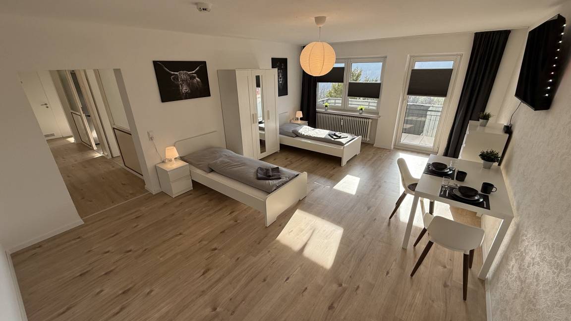 80 M² Ferienwohnung ∙ 3 Schlafzimmer ∙ 5 Gäste - Lüdenscheid