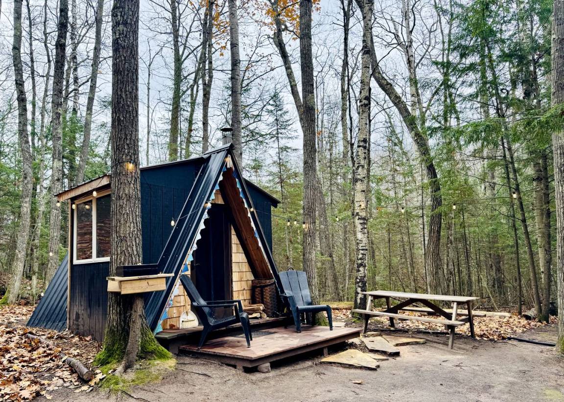 Cabin ∙ 1 Bedroom ∙ 2 Guests - Bayfield, WI