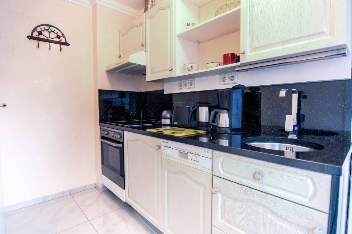 30 m² Ferienwohnung ∙ 1 Schlafzimmer ∙ 2 Gäste – Bild 3