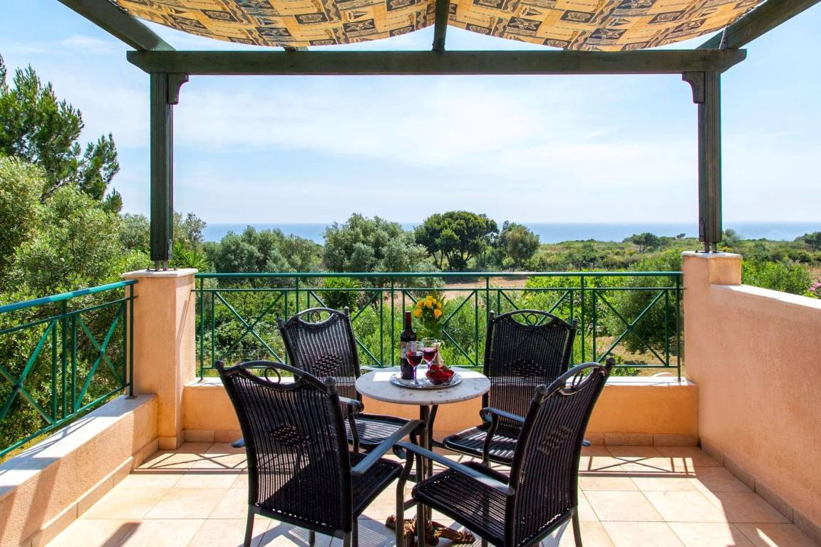 Villa ∙ 2 Bedrooms ∙ 4 Guests - Cephalonia