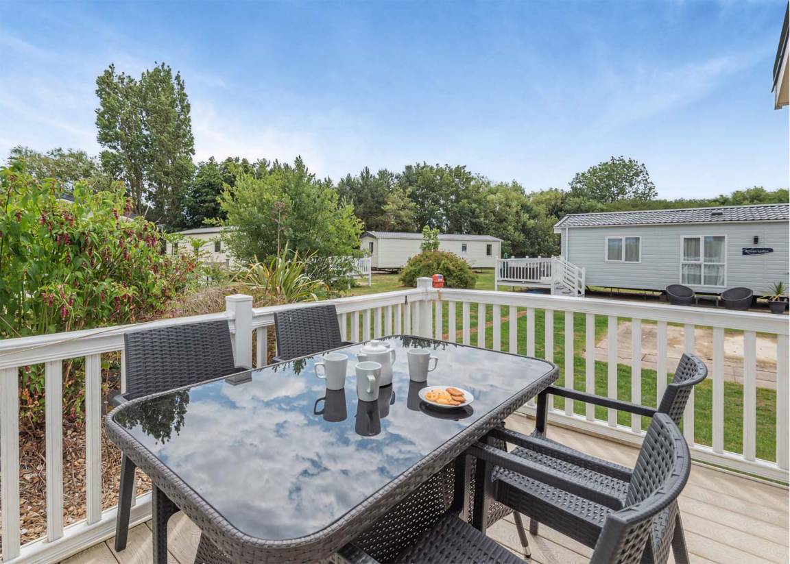 Caravan ∙ 3 Bedrooms ∙ 8 Guests - Skegness