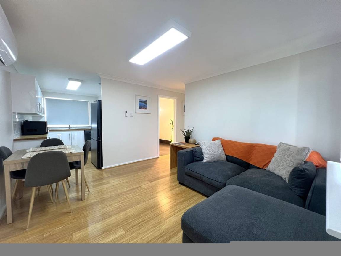 225 M² Apartment ∙ 2 Bedrooms ∙ 4 Guests - Esperance