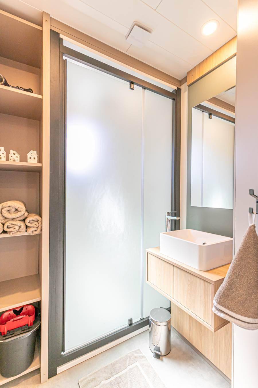 32 m² Chalet ∙ 2 Schlafzimmer ∙ 4 Gäste – Bild 9