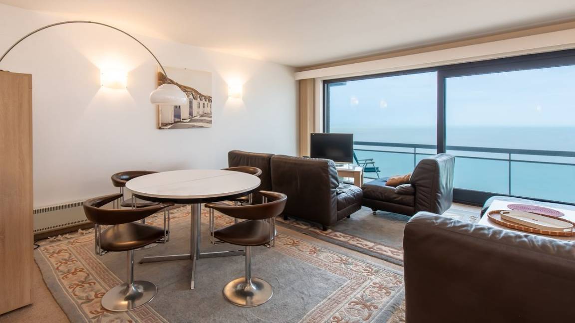 95 M² Apartment ∙ 3 Bedrooms ∙ 8 Guests - Middelkerke
