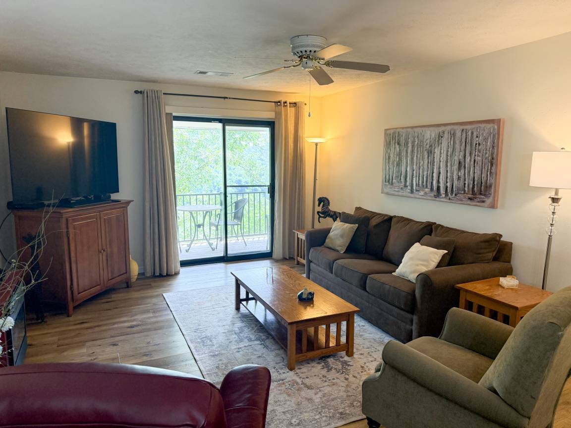 108 M² Apartamento ∙ 2 Habitaciones ∙ 6 Huéspedes - Branson, MO