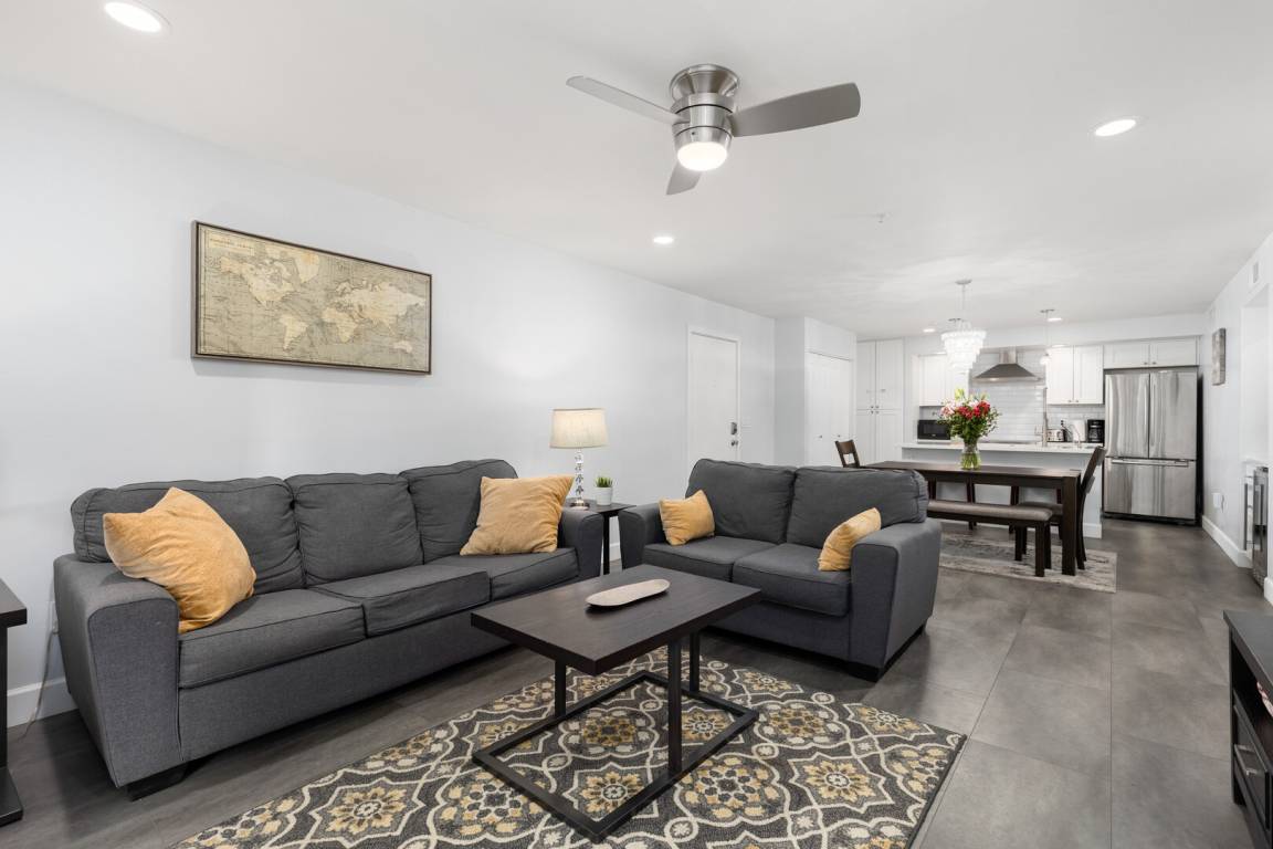 105 M² House ∙ 2 Bedrooms ∙ 4 Guests - Scottsdale, AZ
