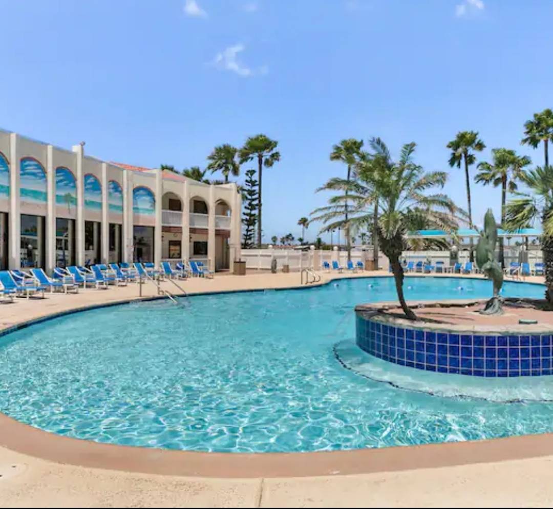 House ∙ 3 Bedrooms ∙ 8 Guests - South Padre Island