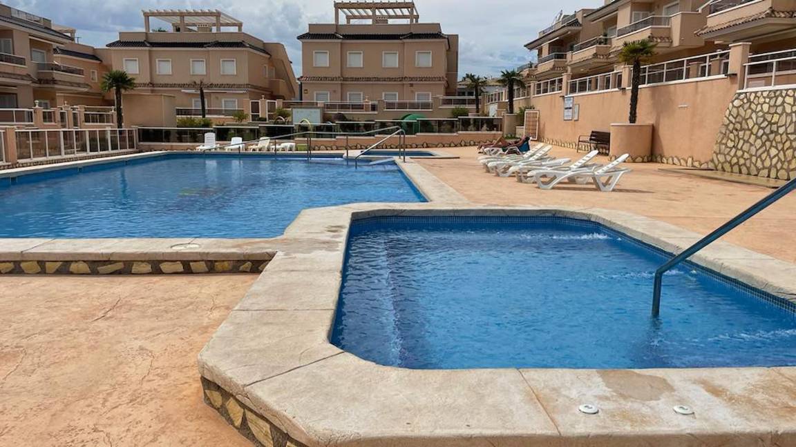 80 M² Ferienwohnung ∙ 2 Schlafzimmer ∙ 4 Gäste - Cabo Roig
