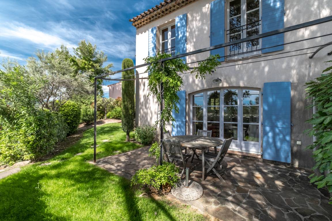 90 M² Maison De Vacances ∙ 3 Chambres ∙ 6 Personnes - La Motte