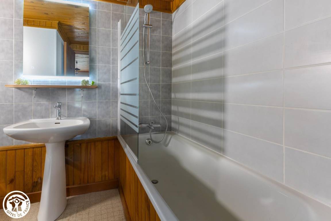 100 m² Gîte ∙ 3 Schlafzimmer ∙ 6 Gäste – Bild 23