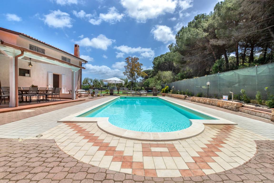 350 M² Villa ∙ 4 Chambres ∙ 11 Personnes - Sassari