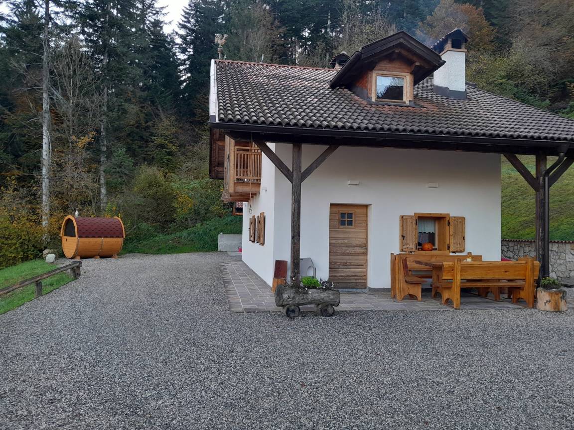 65 M² Chalet ∙ 1 Habitación ∙ 5 Huéspedes - Trentino