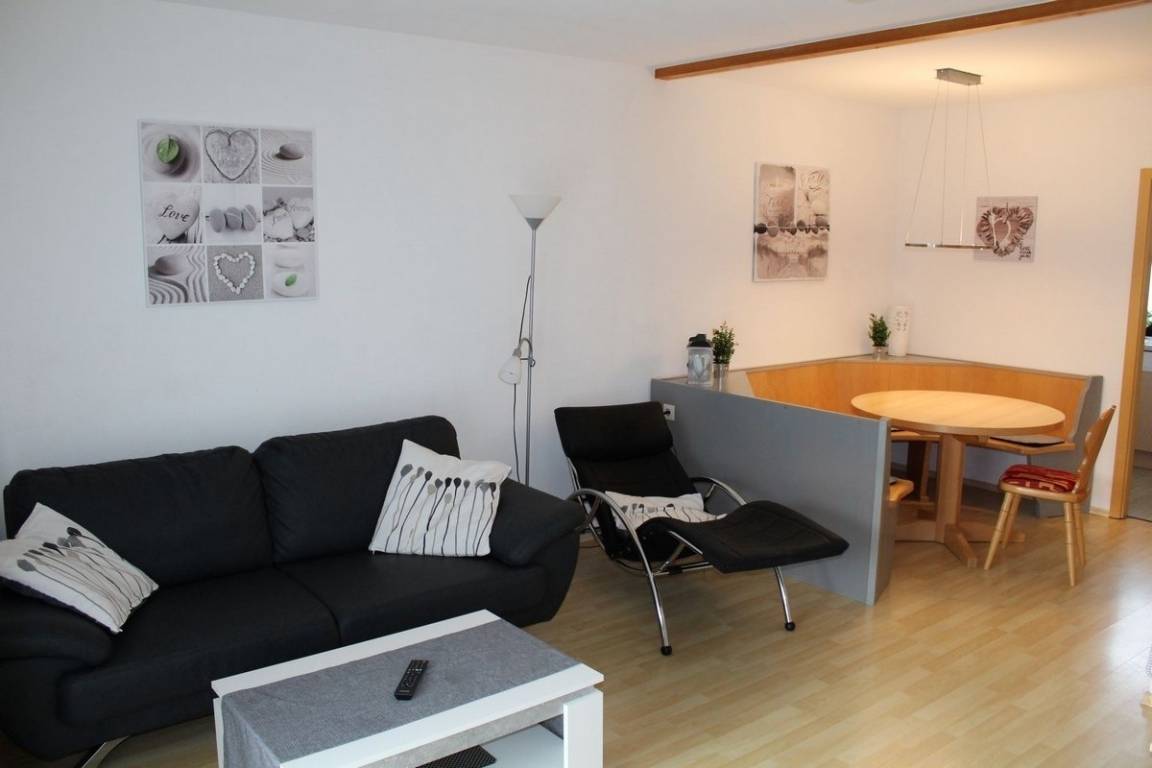 64 m² Ferienhaus ∙ 2 Schlafzimmer ∙ 4 Gäste – Bild 4