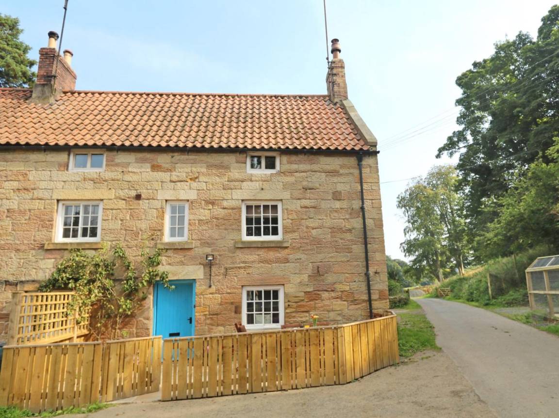 Cottage ∙ 2 Bedrooms ∙ 4 Guests - Alnmouth