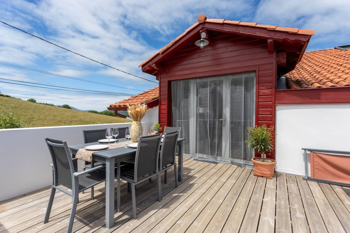 100 M² Maison De Vacances ∙ 3 Chambres ∙ 6 Personnes - Baztan