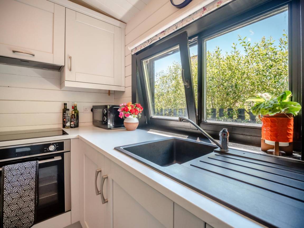 Lodge ∙ 2 Bedrooms ∙ 4 Guests - Ireland