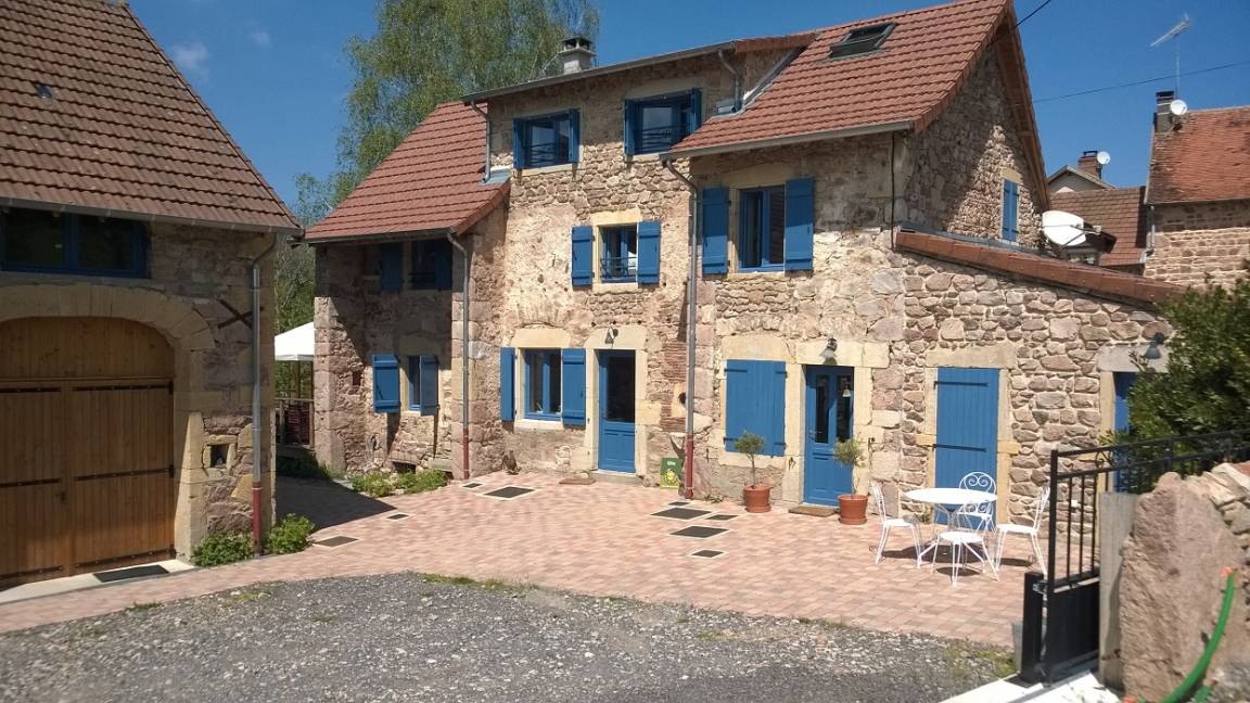 146 m&sup2; G&icirc;te 4 Schlafzimmer 8 G&auml;ste