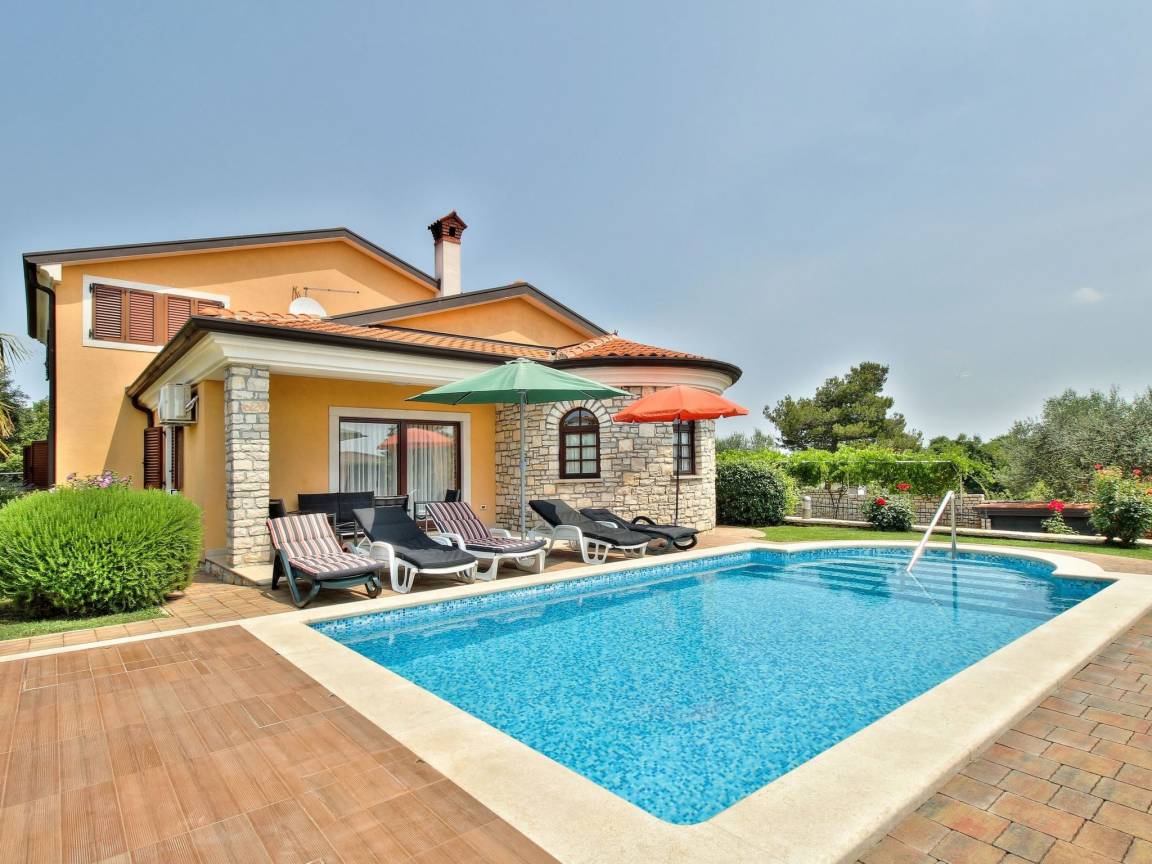 191 M² Casa ∙ 3 Habitaciones ∙ 8 Huéspedes - Portorož