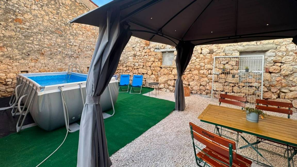 80 M² Maison De Vacances ∙ 2 Chambres ∙ 4 Personnes - Pula