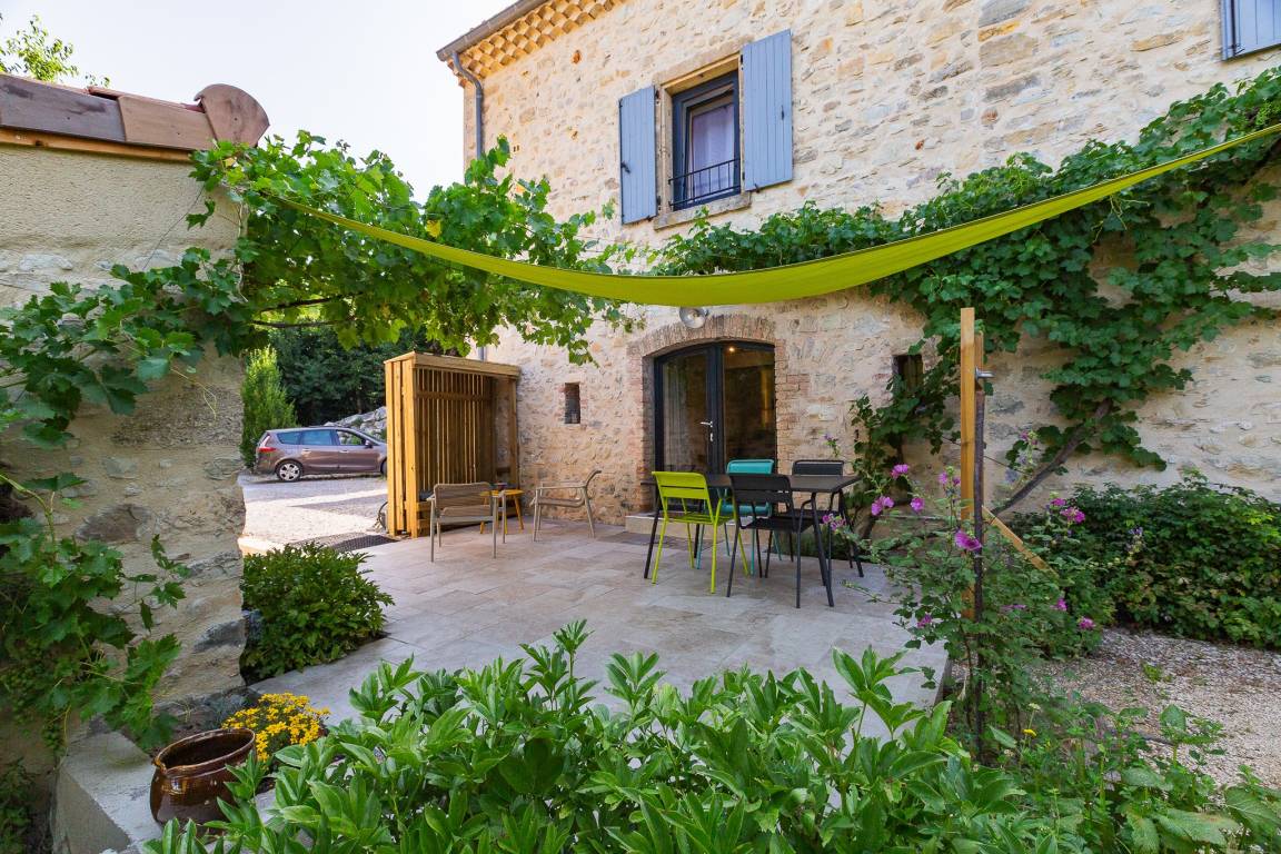 70 M² Maison De Vacances ∙ 2 Chambres ∙ 4 Personnes - Crest
